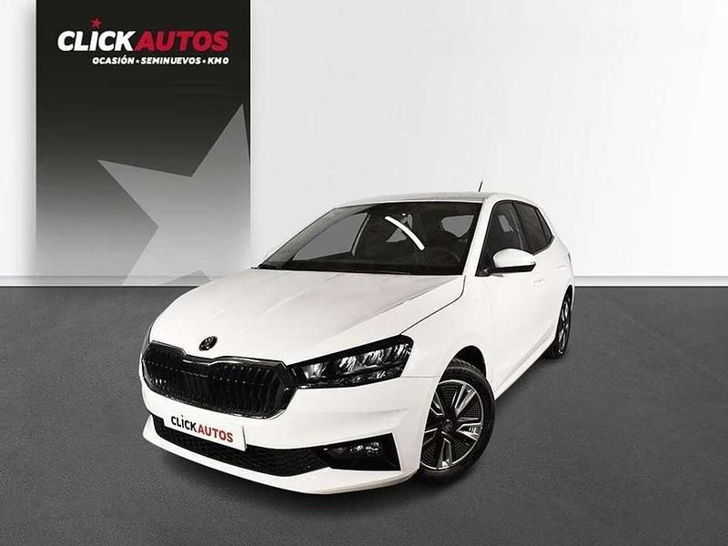 Blanco Usado 2024 Skoda Fabia Sport Utilitario | 16.400 € (Buen precio) - Imagen 1/4