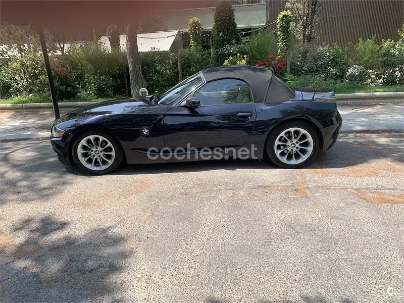 Usado BMW Z4 192 CV (141 kW) 2004 Azul Descapotable