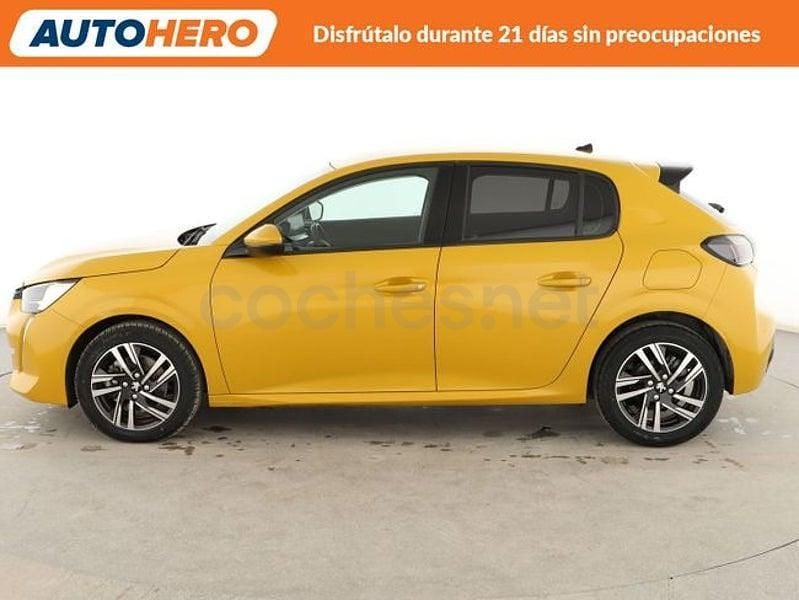 Usado Peugeot 208 Allure 101 CV (74 kW) 2020 Amarillo Utilitario