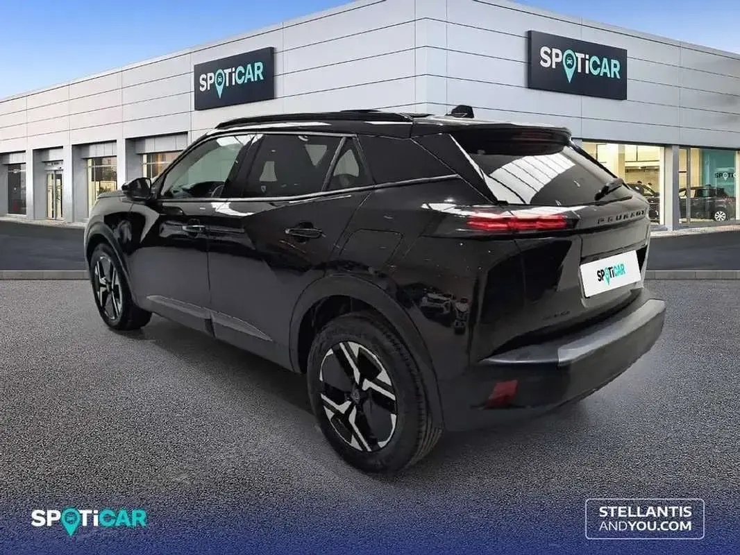 Usado Peugeot 2008 Allure 101 CV (74 kW) 2025 Negro SUV