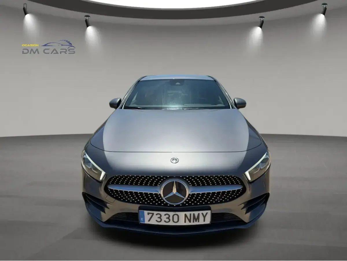 Usado Mercedes A180 AMG 136 CV (100 kW) 2019 Gris Berlina