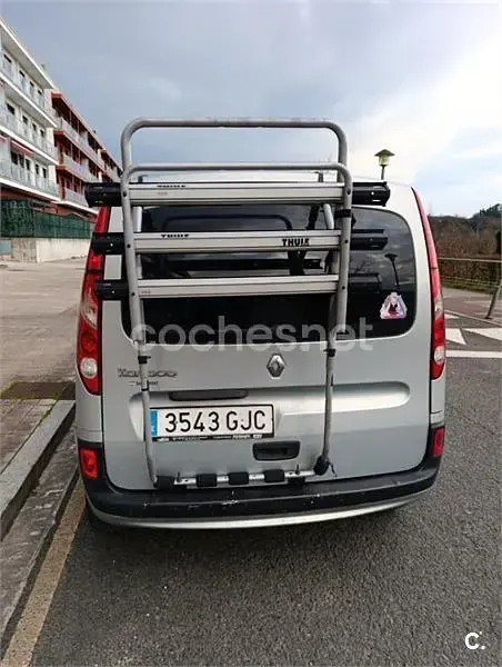 Usado Renault Kangoo Expression 105 CV (77 kW) 2009 Gris / plata Familiar