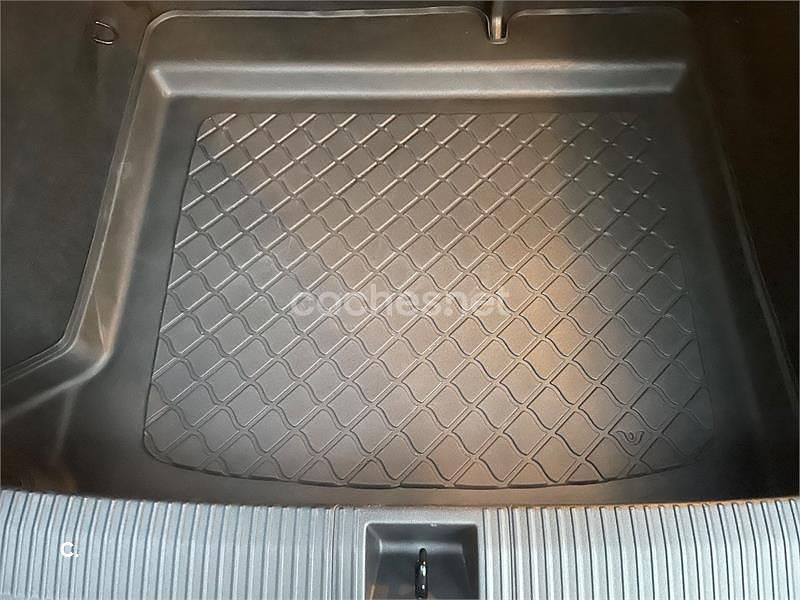 Usado Renault Scenic E-Tech Iconic 160 kW (218 CV) 2024 Eléctrico SUV