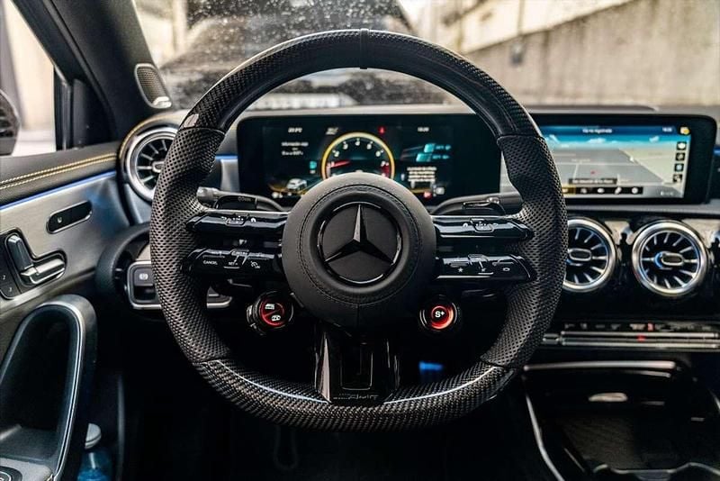 Usado Mercedes A45 AMG AMG 421 CV (309 kW) 2021 Gris / plata Utilitario