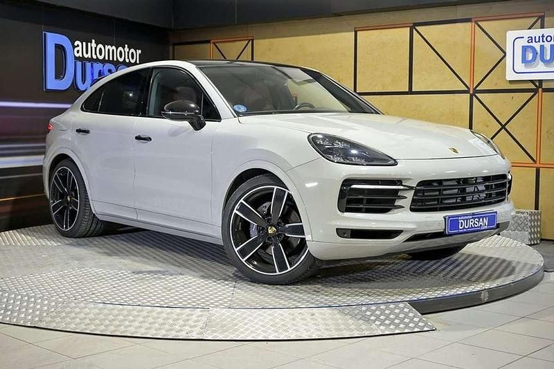Usado Porsche Cayenne 468 CV (344 kW) 2021 Gris SUV