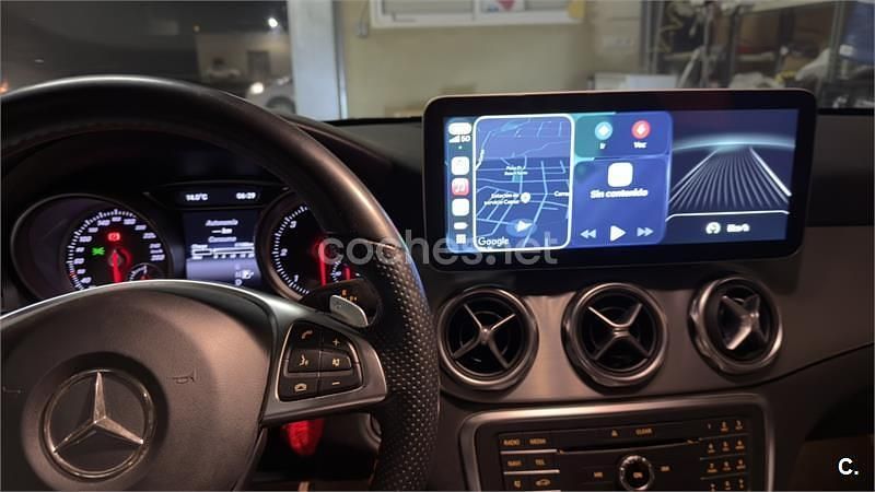 Usado Mercedes GLA200 136 CV (100 kW) 2018 Gris / plata SUV