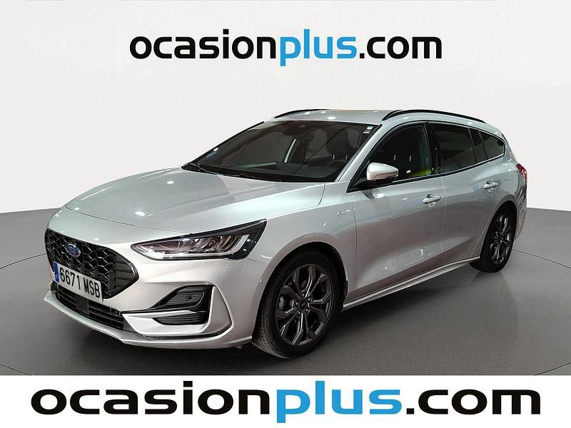 Usado Ford Focus ST-Line 155 CV (114 kW) 2024 Gris plata Monovolumen