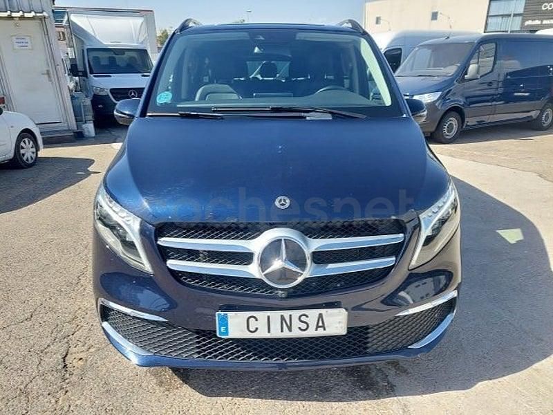 Usado Mercedes V250 Avantgarde 190 CV (139 kW) 2022 Azul Monovolumen