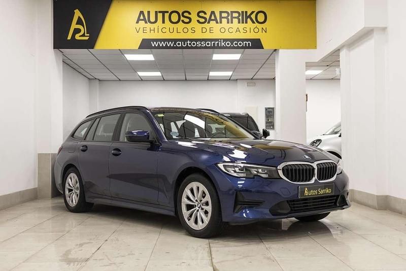 Azul Usado 2020 BMW 318 Familiar | 23.900 € (Precio justo) - Imagen 1/4