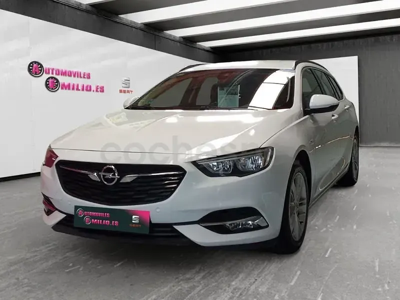 Usado Opel Insignia Excellence 136 CV (100 kW) 2018 Blanco Familiar