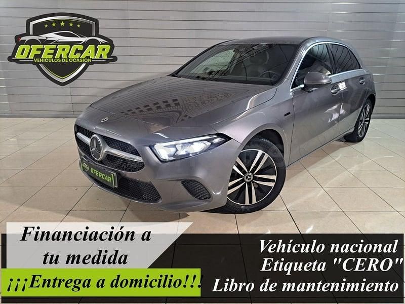 Usado Mercedes A250 218 CV (160 kW) 2020 Gris / plata Berlina