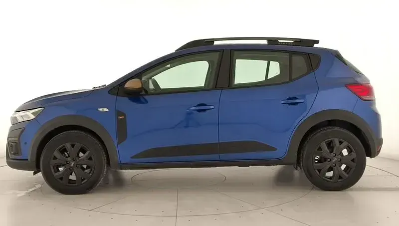 Usado Dacia Sandero Extreme 101 CV (74 kW) 2025 Azul Berlina