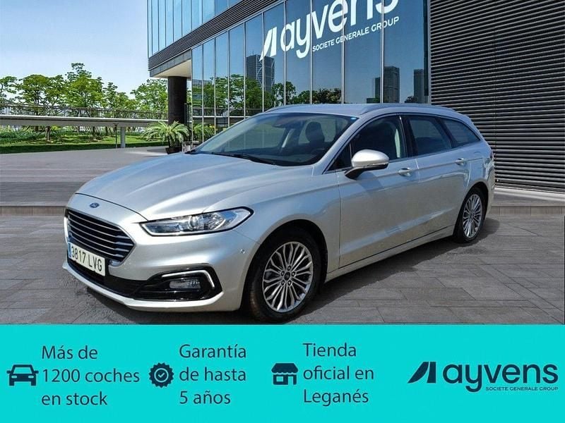 Usado Ford Mondeo Titanium 187 CV (137 kW) 2021 Gris Familiar