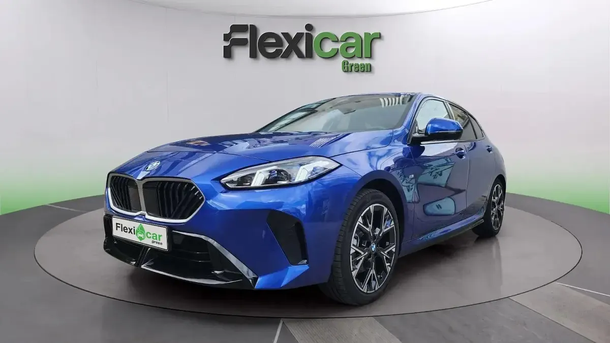 Usado BMW 120 170 CV (125 kW) 2025 Azul Utilitario