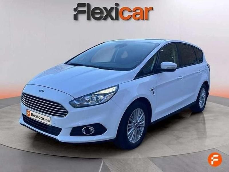 Usado Ford S-MAX Titanium 180 CV (132 kW) 2017 Blanco Monovolumen