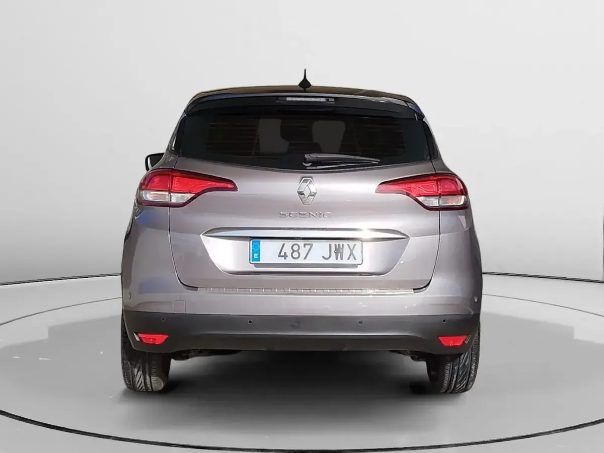 Usado Renault Scenic E-Tech 132 CV (97 kW) 2017 Monovolumen