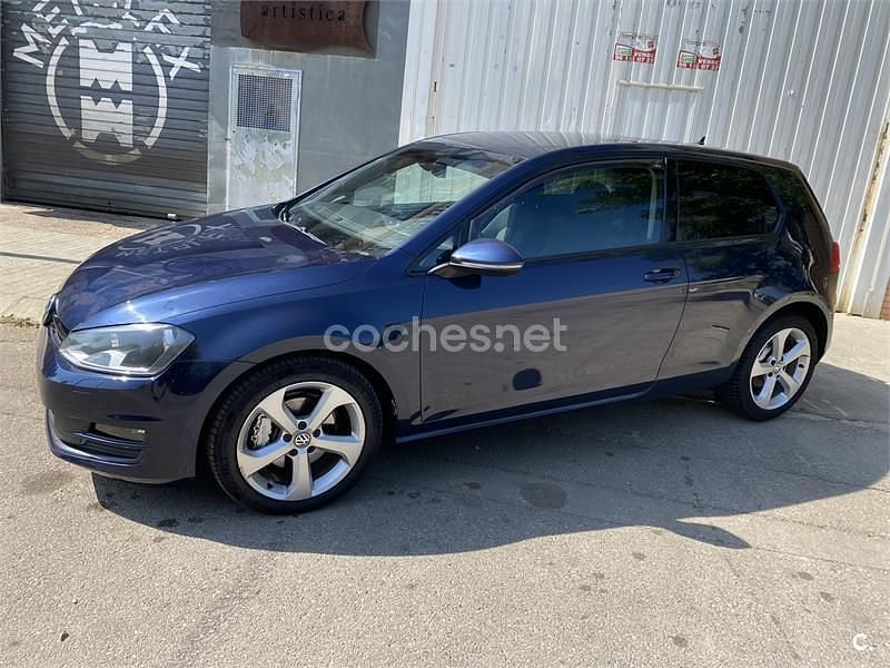 Usado VW Golf VII Edition 105 CV (77 kW) 2013 Azul Berlina