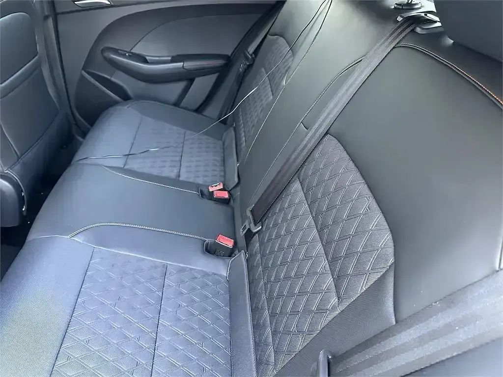 Neu MG MG3 Luxury 195 PS (143 kW) 2026 Weiß Kleinwagen