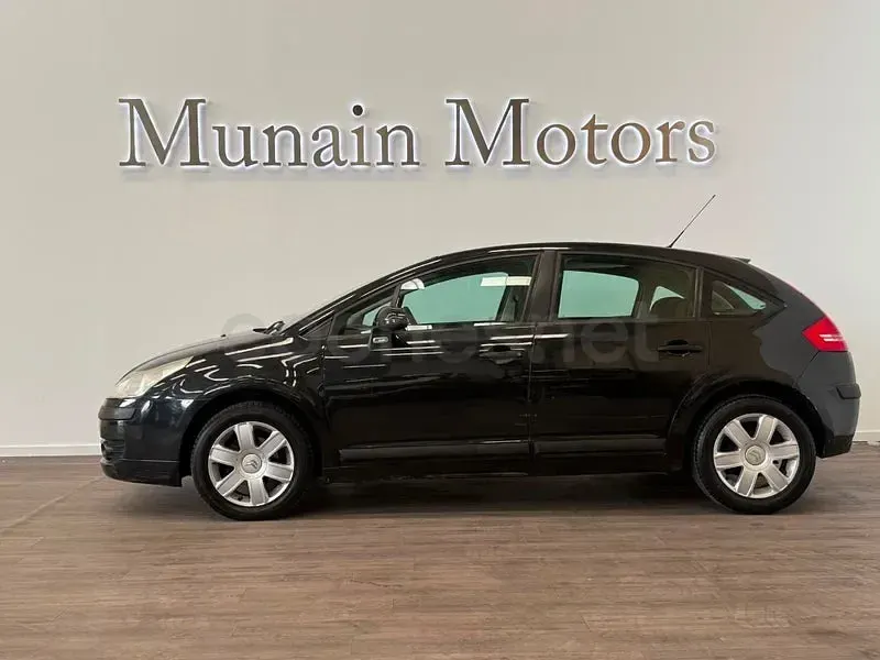 Usado Citroën C4 92 CV (67 kW) 2007 Negro Berlina