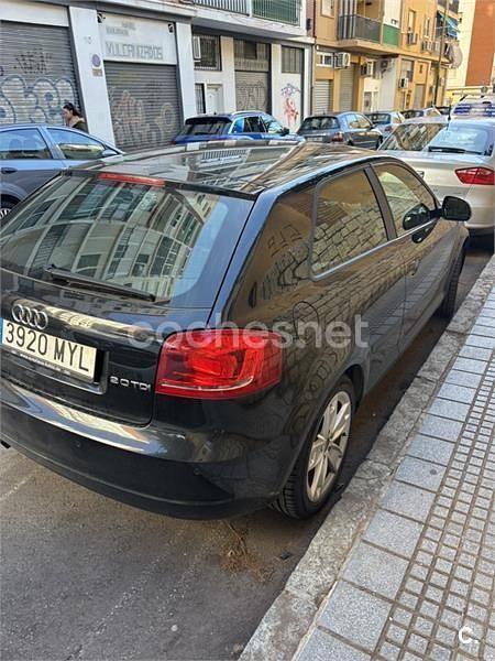 Usado Audi A3 Attraction 140 CV (102 kW) 2011 Negro Utilitario