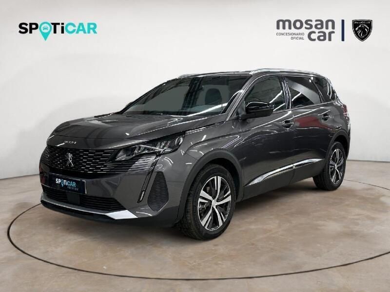 Gris Usado 2024 Peugeot 5008 Allure Monovolumen | 24.900 € (Buen precio) - Imagen 1/3