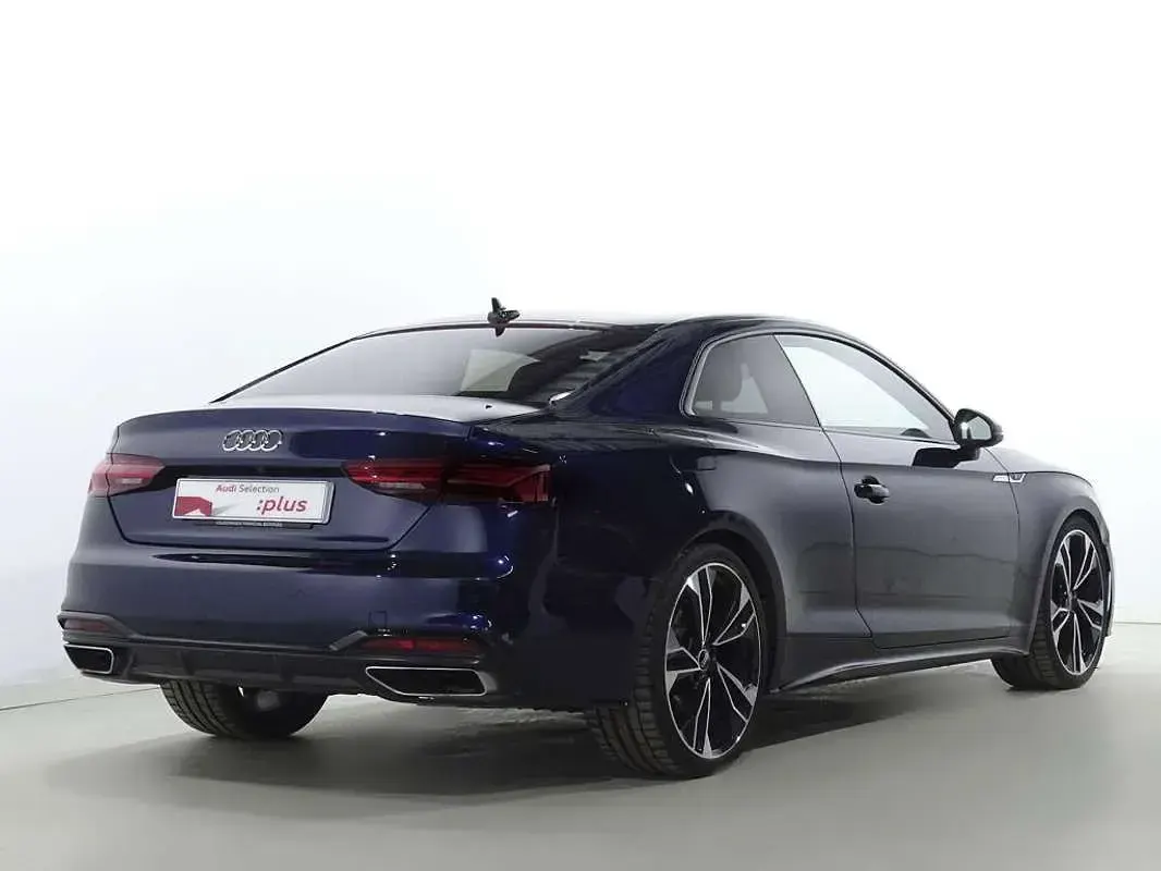 Usado Audi A5 Ambiente 204 CV (150 kW) 2021 Azul Coupe
