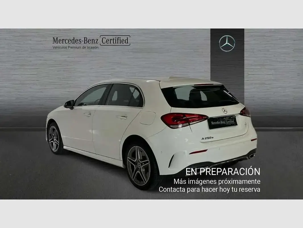 Usado Mercedes A250 218 CV (160 kW) 2022 Berlina