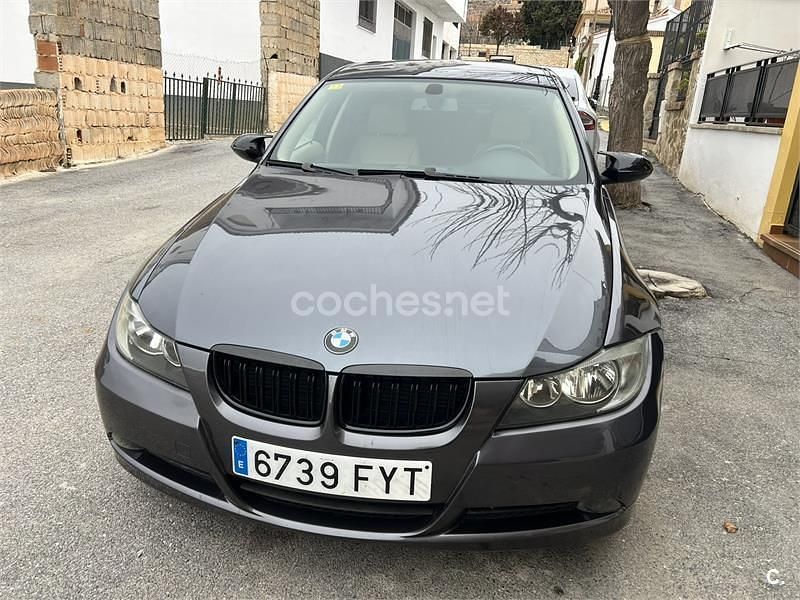 Käytetty BMW 320 150 HP (110 kW) 2007 Harmaa Sedan