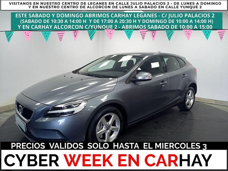 Usado Volvo V40 122 CV (89 kW) 2018 Gris Familiar