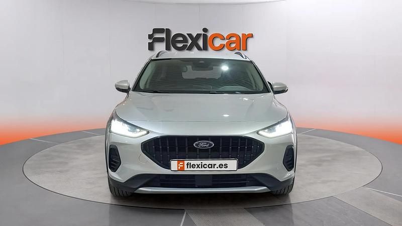 Begagnad Ford Focus ST-Line 155 HK (114 kW) 2022 Grå Sedan