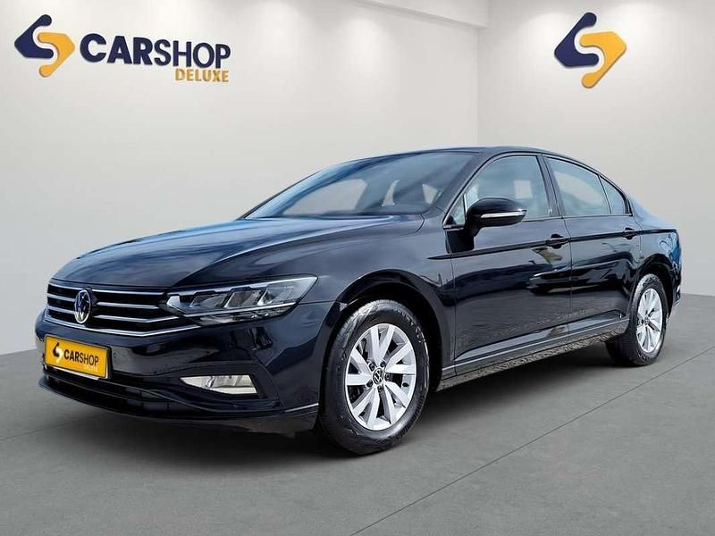 Usado VW Passat Business 122 CV (89 kW) 2020 Azul Berlina