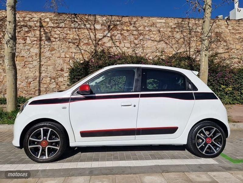 Usado Renault Twingo Zen 90 CV (66 kW) 2015 Blanco Utilitario