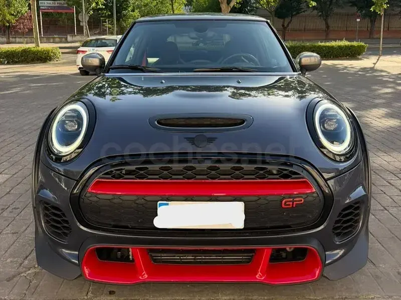 Usado Mini John Cooper Works 306 CV (225 kW) 2020 Negro Utilitario