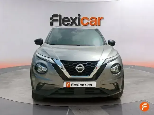 Usado Nissan Juke N-Connecta 114 CV (83 kW) 2021 Gris SUV
