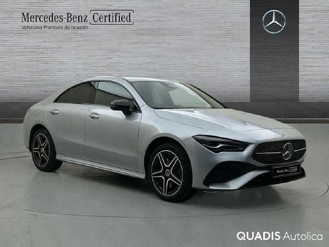 Usado Mercedes CLA250e 218 CV (160 kW) 2025 Plata hightech Berlina