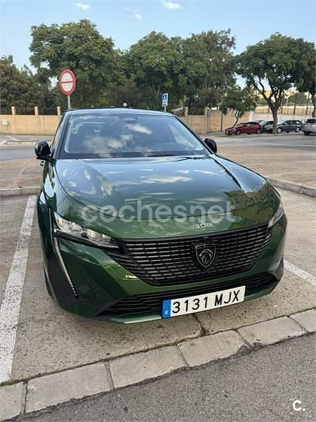 Usado Peugeot 308 Allure 130 CV (95 kW) 2023 Verde Berlina
