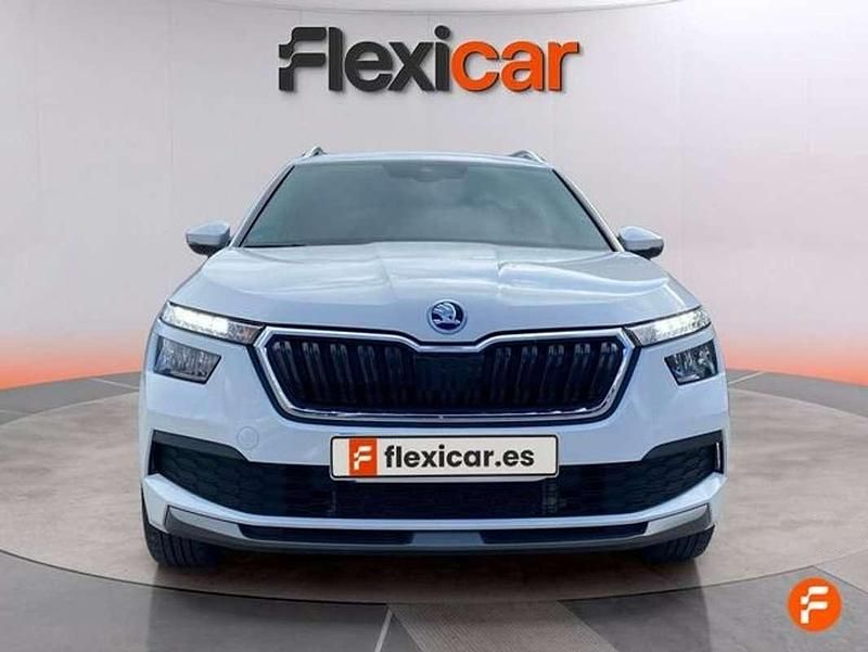 Usado Skoda Kamiq Ambition 116 CV (85 kW) 2021 Blanco SUV