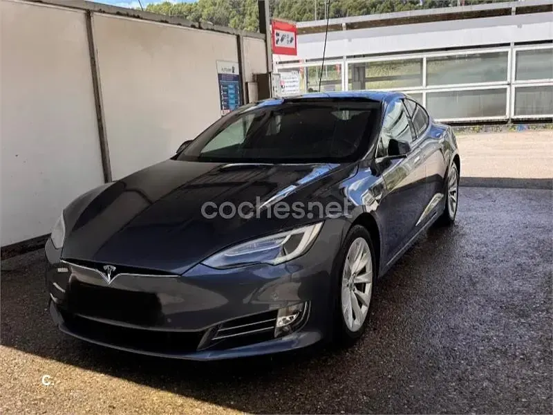 Usado Tesla Model S 11 kW (15 CV) 2018 Eléctrico Utilitario