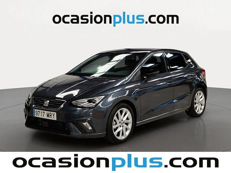Gris Usado 2024 Seat Ibiza FR Utilitario | 20.091 € (Precio justo) - Imagen 1/4