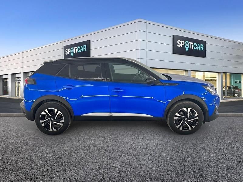 Usado Peugeot e-2008 Allure 100 kW (136 CV) 2023 Azul SUV