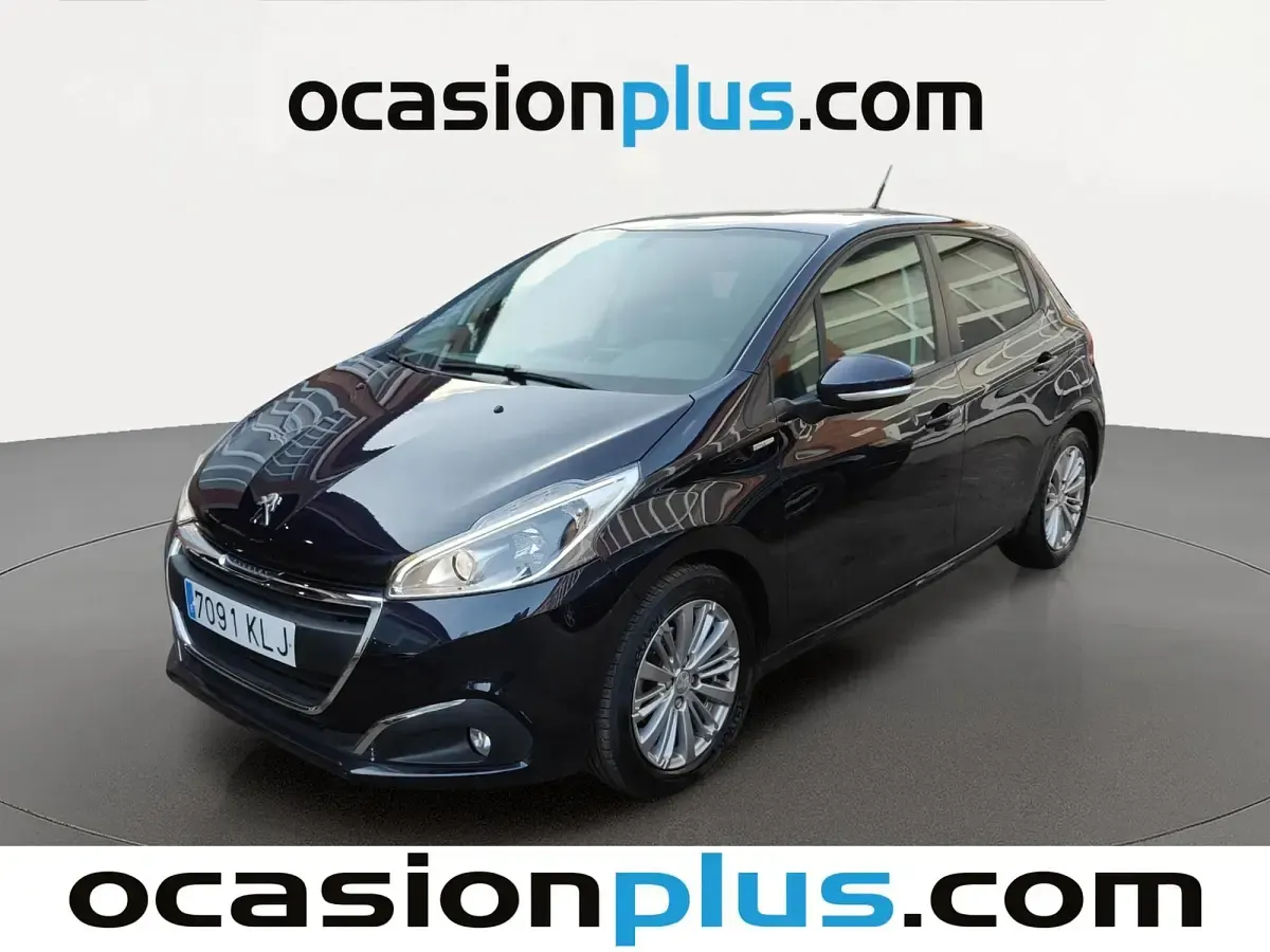 Usado Peugeot 208 Style 82 CV (60 kW) 2018 Utilitario