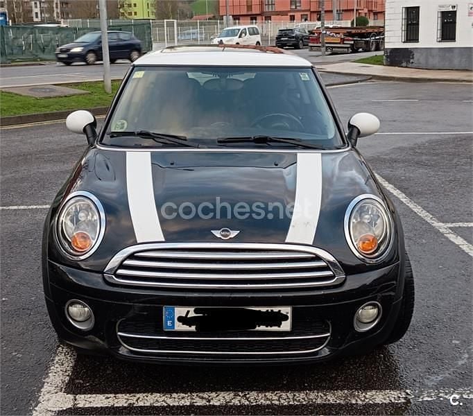 Usado Mini Cooper D 110 CV (80 kW) 2010 Negro Utilitario