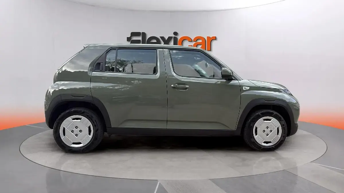 Usado Hyundai Inster 71 kW (97 CV) 2025 Verde Utilitario