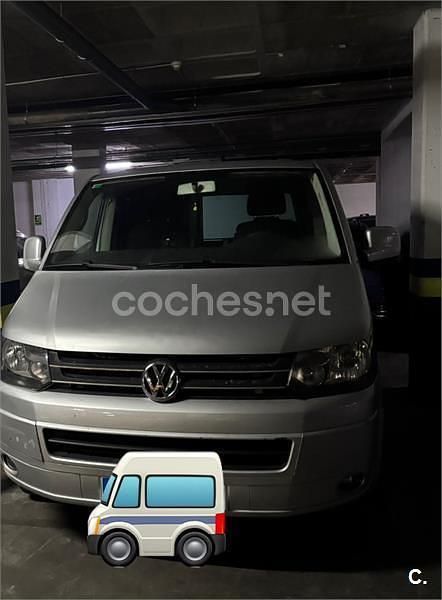 Usado VW Caravelle 150 CV (110 kW) 2022 Gris / plata Monovolumen