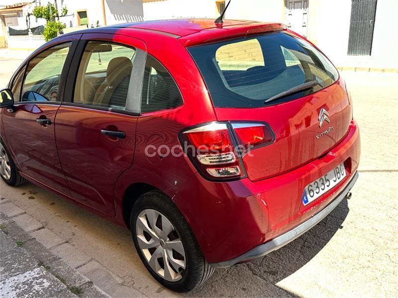 Usado Citroën C3 82 HP (60 kW) 2015 Vermelho Sedan