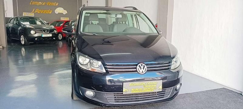 Usado VW Touran Advance 105 CV (77 kW) 2012 Negro Monovolumen