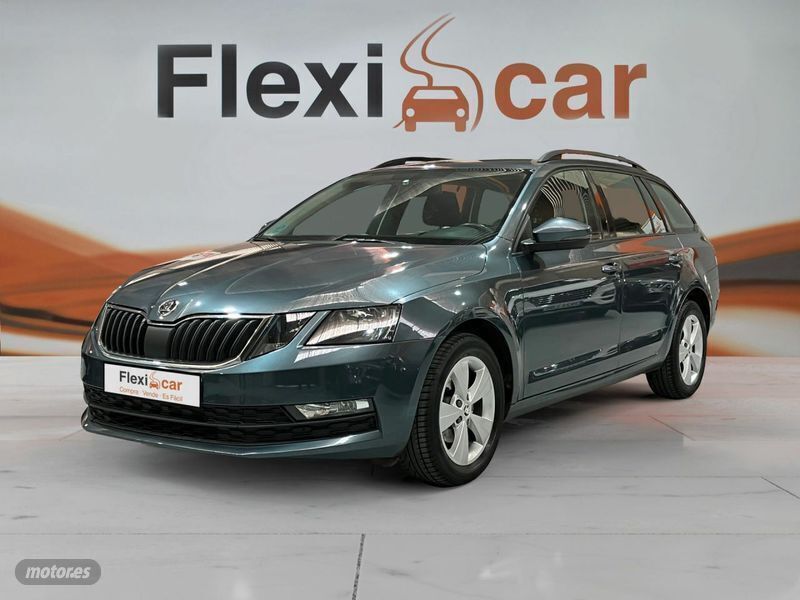 Usado Skoda Octavia Style 115 CV (84 kW) 2019 Gris Familiar