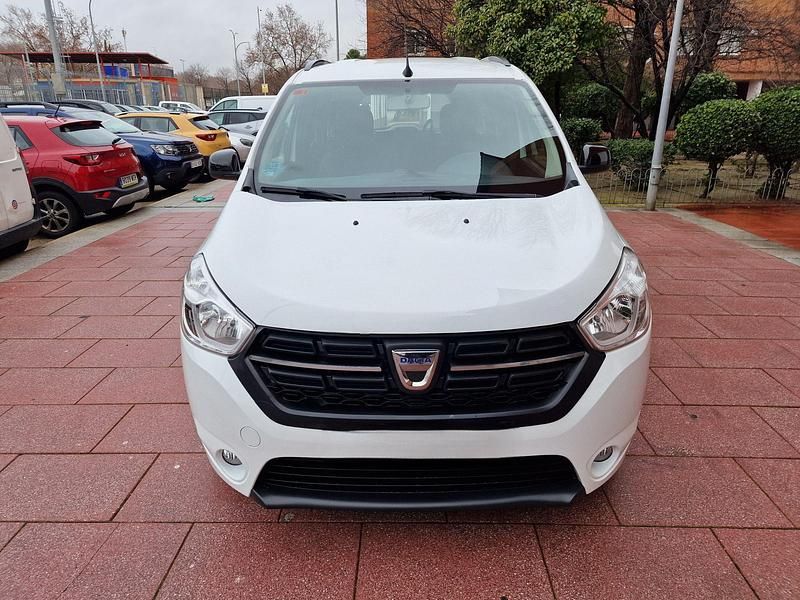 Usado Dacia Lodgy Comfort 116 CV (85 kW) 2021 Blanco Monovolumen