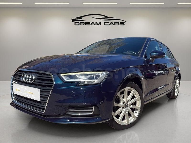 Käytetty Audi A3 Design 150 HP (110 kW) 2019 Sininen Sedan