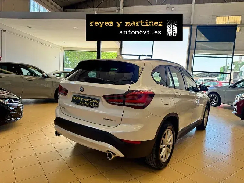 Usado BMW X1 150 CV (110 kW) 2022 Blanco SUV